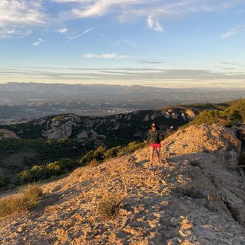 Sandstone Peak - Hiking Near Me - Malibu, California Sandstone Peak - Hiking Near Me - Malibu, California