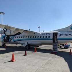 Aeromar - Bags to in the front, people go in the back.