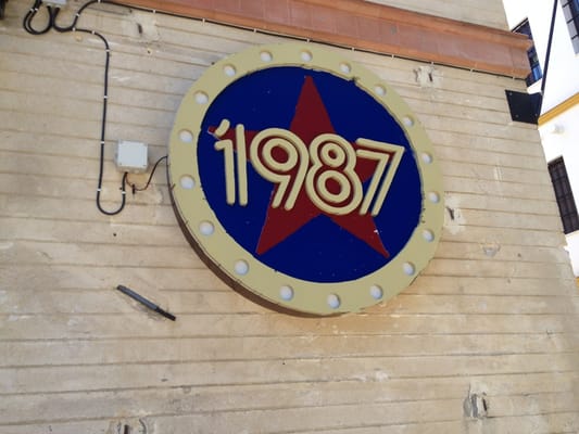 1987 Bar by null