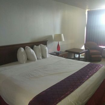 Days Inn by Wyndham Clinton - Hotels Near Me - Clinton, Oklahoma