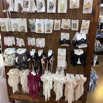 Tillys - Men's Clothing Near Me - Fresno, California Tillys - Men's Clothing Near Me - Fresno, California