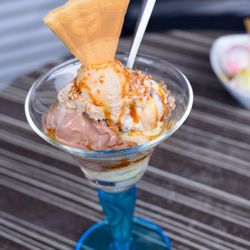 Eiscafe Bocconcino -