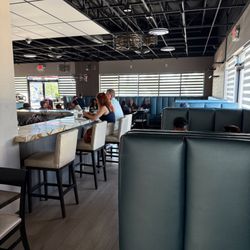 Ta'Chingon - Side dining area looking toward front.