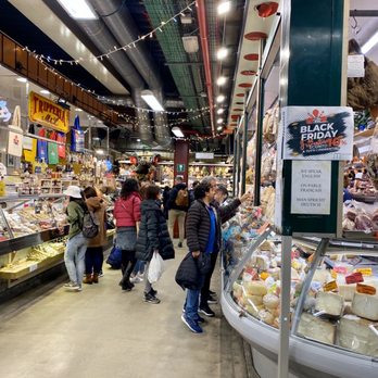 Mercato Centrale - Tripperia ML and a cheese shop in Mercato Centrale Firenze marketplace - Food Court Near Me - Florence, FI Mercato Centrale - Tripperia ML and a cheese shop in Mercato Centrale Firenze marketplace - Food Court Near Me - Florence, FI