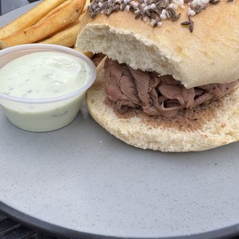 Hamburg Brewing Company - Beef on weck - Brewpubs Near Me - Hamburg, New York Hamburg Brewing Company - Beef on weck - Brewpubs Near Me - Hamburg, New York