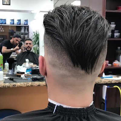 Dave’s Barber Shop