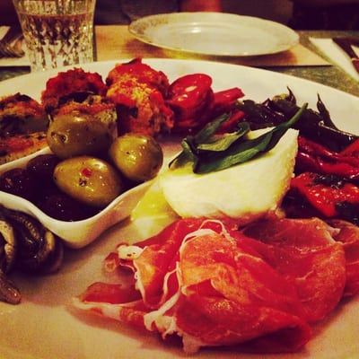 Pizza e Mozzarella Bar by null