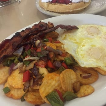 Bear Paw Cafe - It's so easy to order too much breakfast when it's this good. - Coffee & Tea Near Me - St. George, Utah Bear Paw Cafe - It's so easy to order too much breakfast when it's this good. - Coffee & Tea Near Me - St. George, Utah