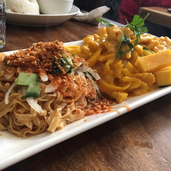 Burma Superstar - Lunch special-garlic noodles and mango chicken - Burmese Near Me - Alameda, California