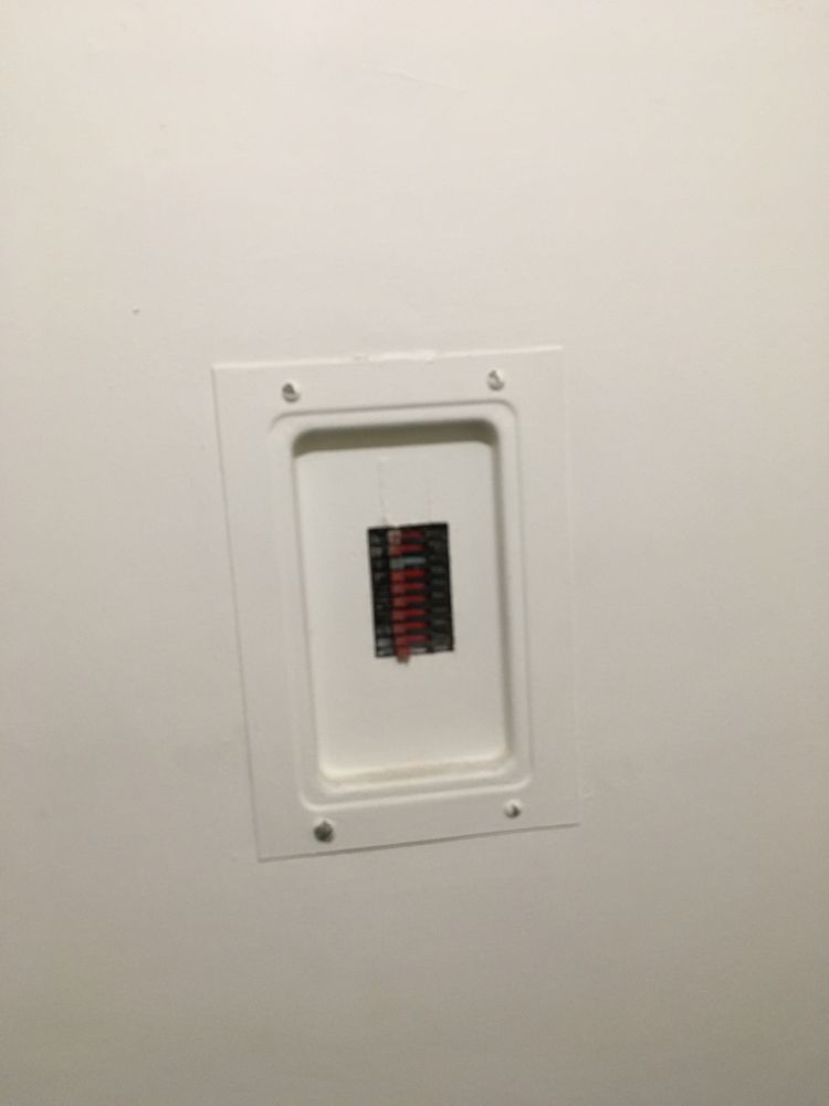 Slide of Energy Source Electric