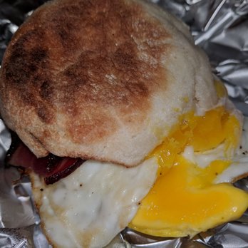 Hob Knob - Breakfast - delicious! - Hotels Near Me - Edgartown, Massachusetts