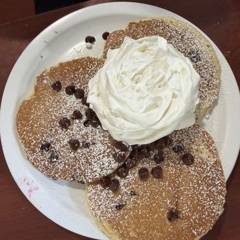 Eggs 'n Things - Waikiki Beach Eggspress - Keiki chocolate chip pancake + whipped cream - Breakfast & Brunch Near Me - Honolulu, Hawaii Eggs 'n Things - Waikiki Beach Eggspress - Keiki chocolate chip pancake + whipped cream - Breakfast & Brunch Near Me - Honolulu, Hawaii