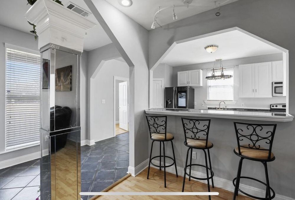 Slide of Chastain Construction