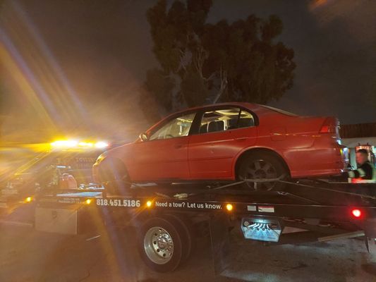 Servicio de grúas 24 horas en Los Ángeles