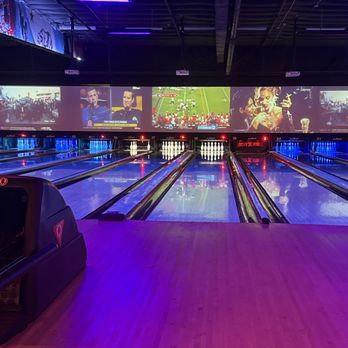 Lucky Strike Los Angeles - Bowling - Venues & Event Spaces Near Me - Westchester, California Lucky Strike Los Angeles - Bowling - Venues & Event Spaces Near Me - Westchester, California