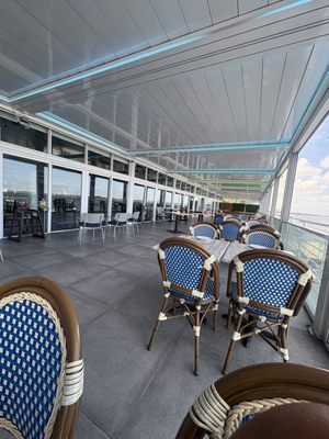 Casablanca Waterfront Bar and Grill by null