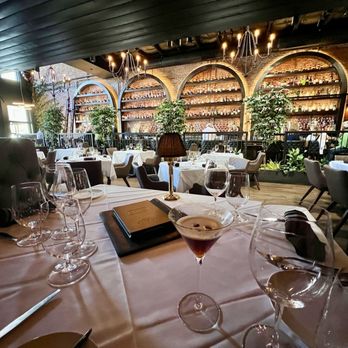 Elliott's Steakhouse - Steakhouses Near Me - Chandler, Arizona