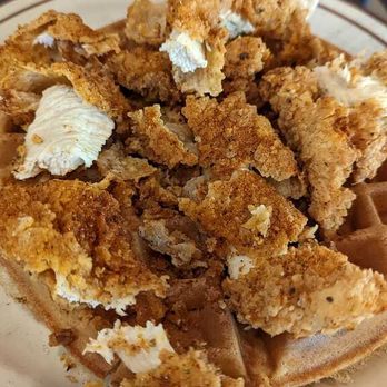 Talia's cafe - Breading falling off the chicken - Breakfast & Brunch Near Me - Allen, Texas