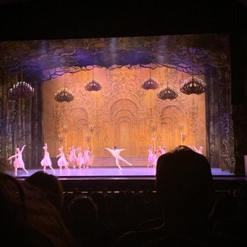 Benedum Center - Performing Arts Near Me - Pittsburgh, Pennsylvania