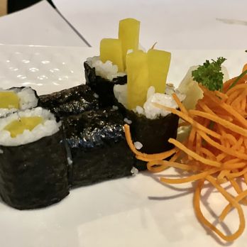 Enzo Sushi - a plate of sushi and carrots - Sushi Bars Near Me - Quebec City, Quebec Enzo Sushi - a plate of sushi and carrots - Sushi Bars Near Me - Quebec City, Quebec