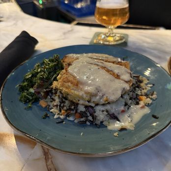 Café Benelux - Lux Bistro Chicken - Belgian Near Me - Milwaukee, Wisconsin