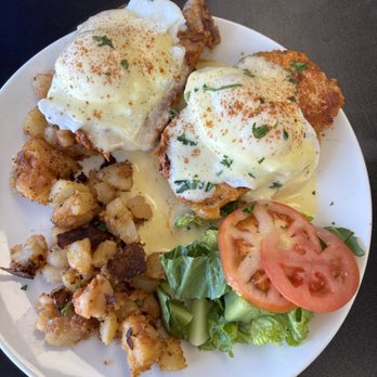FamLee Grill - the poor Hollandaise sauce - Breakfast & Brunch Near Me - Warren, Rhode Island