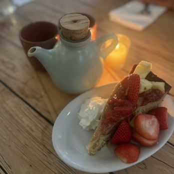 Bombera - Cardamom cake - Mexican Near Me - Oakland, California