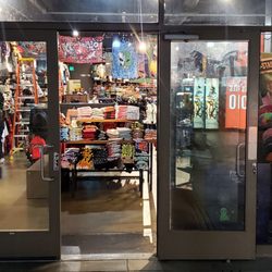 Zumiez