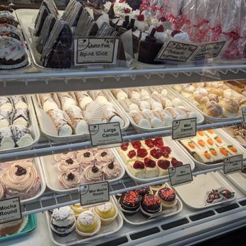 Fratelli's Pastry Shop - Fratelli's Pastry & Coffee Shop at Previte's 2/2025 - Bakeries Near Me - Weymouth, Massachusetts