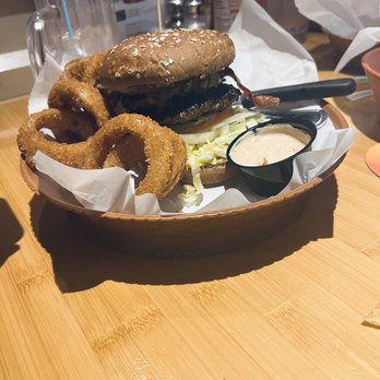 Islands Restaurant - Malibu - Sports Bars Near Me - Irvine, California