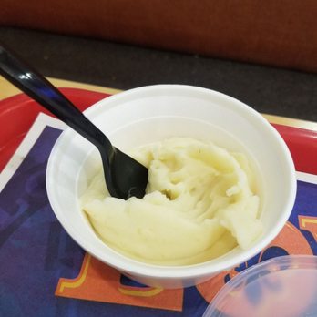 Popeyes Louisiana Kitchen - Mashed pots - Fast Food Near Me - Buffalo, New York Popeyes Louisiana Kitchen - Mashed pots - Fast Food Near Me - Buffalo, New York