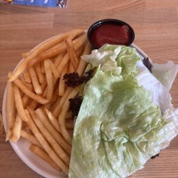 Lettuce wrap kids burger (fries not gluten free) Lettuce wrap kids burger (fries not gluten free)