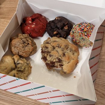 Chubby Cookie Company - Bakeries Near Me - Glendale, California