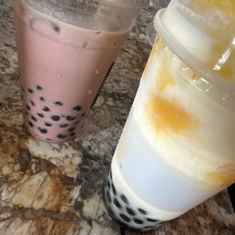 Pink milk matcha & coconut mango Pink milk matcha & coconut mango