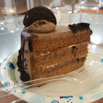 Look Up Dessert Cafe - Oreo Cake, to die for!! - Ice Cream & Frozen Yogurt Near Me - Chesapeake, Virginia Look Up Dessert Cafe - Oreo Cake, to die for!! - Ice Cream & Frozen Yogurt Near Me - Chesapeake, Virginia