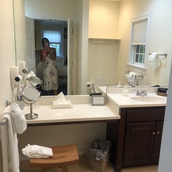 Inn at Whitewing Farm - Hackney Bathroom (not pictured is the shower to the left (behind the door). - Bed & Breakfast Near Me - West Chester, Pennsylvania Inn at Whitewing Farm - Hackney Bathroom (not pictured is the shower to the left (behind the door). - Bed & Breakfast Near Me - West Chester, Pennsylvania