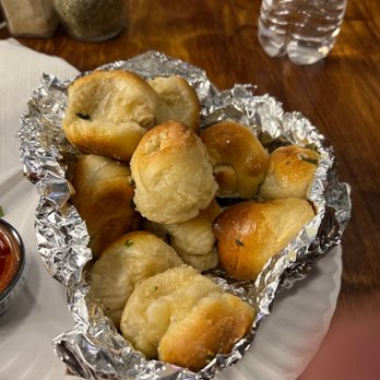 Victors Pizza & Pasta - Garlic bites - Pizza Near Me - Tarrytown, New York
