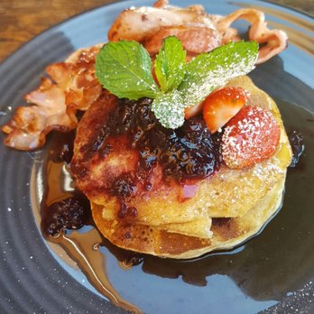 Cool Katz - Buttermilk pamcakes w berries n berry compote and side of bacon - Breakfast & Brunch Near Me - Byron Bay, NSW Cool Katz - Buttermilk pamcakes w berries n berry compote and side of bacon - Breakfast & Brunch Near Me - Byron Bay, NSW