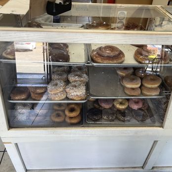 Carlos' Donuts - Donuts Near Me - Tehachapi, California