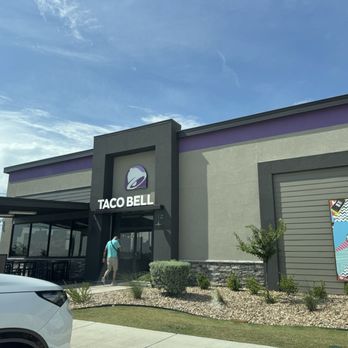 Taco Bell - Fast Food Near Me - Jarrell, Texas