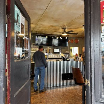Old Nevada Pizza - Friendly atmosphere with greetings at the front door. - Pizza Near Me - Hawthorne, Nevada Old Nevada Pizza - Friendly atmosphere with greetings at the front door. - Pizza Near Me - Hawthorne, Nevada