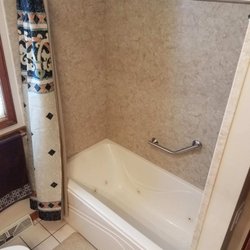 New York Sash - Jetted Tub with Acrylic Wall System