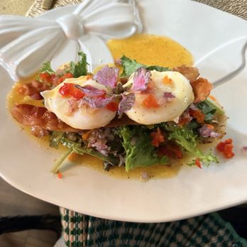 El Columpio Coffee & Bistro Bar - Eggs Benedict - Breakfast & Brunch Near Me - Rincon, Puerto Rico
