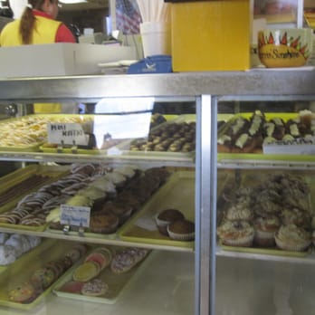 Bill's Donut Shop - Donuts Near Me - Centerville, Ohio Bill's Donut Shop - Donuts Near Me - Centerville, Ohio