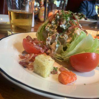 Rutherford Grill - American Near Me - Rutherford, California