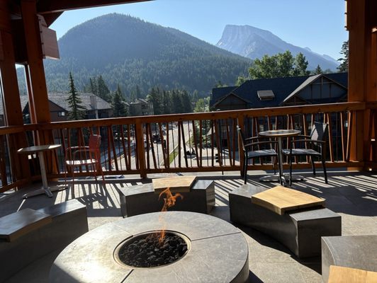 Moose Hotel & Suites by null