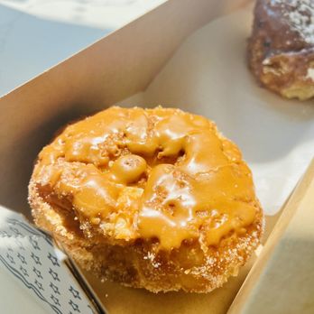 Parlor Doughnuts - Bourbon caramel - Donuts Near Me - Fort Wayne, Indiana Parlor Doughnuts - Bourbon caramel - Donuts Near Me - Fort Wayne, Indiana