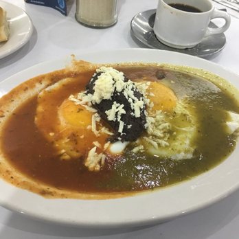 La Parroquia - Huevos Divorciados - Breakfast & Brunch Near Me - Veracruz, VER La Parroquia - Huevos Divorciados - Breakfast & Brunch Near Me - Veracruz, VER