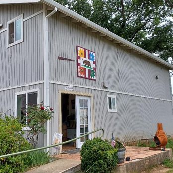 Wofford Acres Vineyards - The tasting room has a funky and welcoming feel. - Wineries Near Me - Camino, California Wofford Acres Vineyards - The tasting room has a funky and welcoming feel. - Wineries Near Me - Camino, California