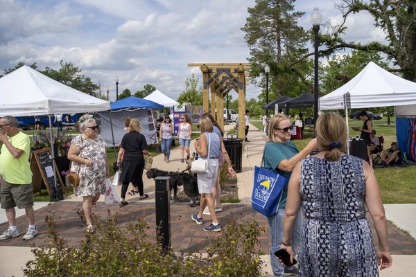 Fort Ben Farmers Market by null